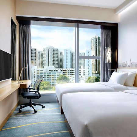 Hilton Garden Inn Hong Kong Mongkok Exterior photo